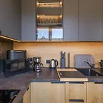 Lovely Rajska - Free Parking Apartment