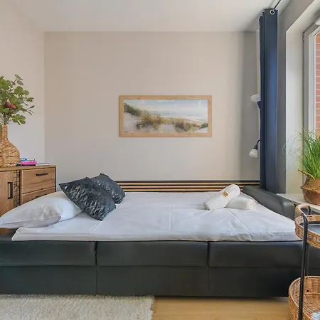 Appartement Lovely Rajska - Free Parking Gdańsk